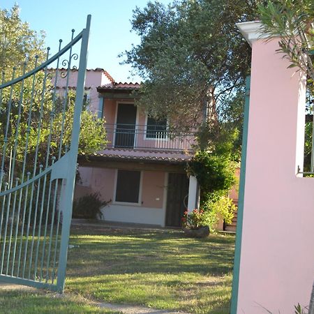 Villarosa Lotzorai Buitenkant foto